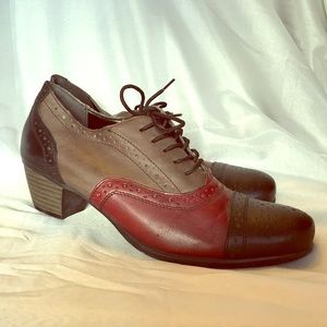 Remonte Oxford style size 39
